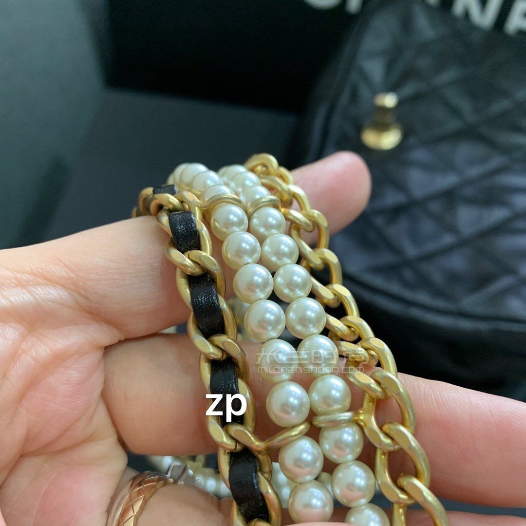 【香奈儿珍珠链条cf】【真假对比】黑色小牛皮cf珍珠链条菱格口盖包