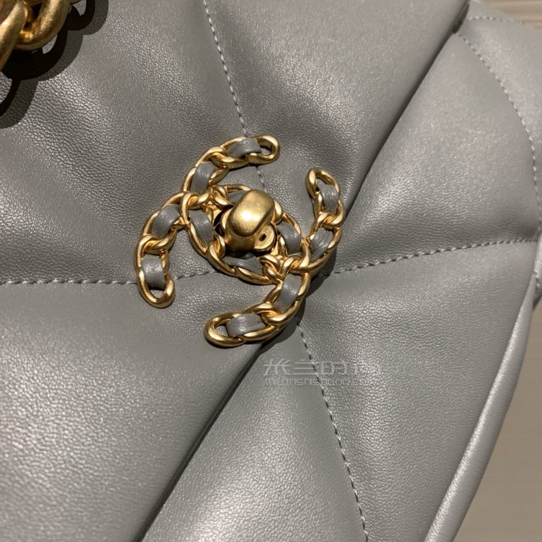 香奈儿19包chanel19bag手袋小号26cm奶油灰