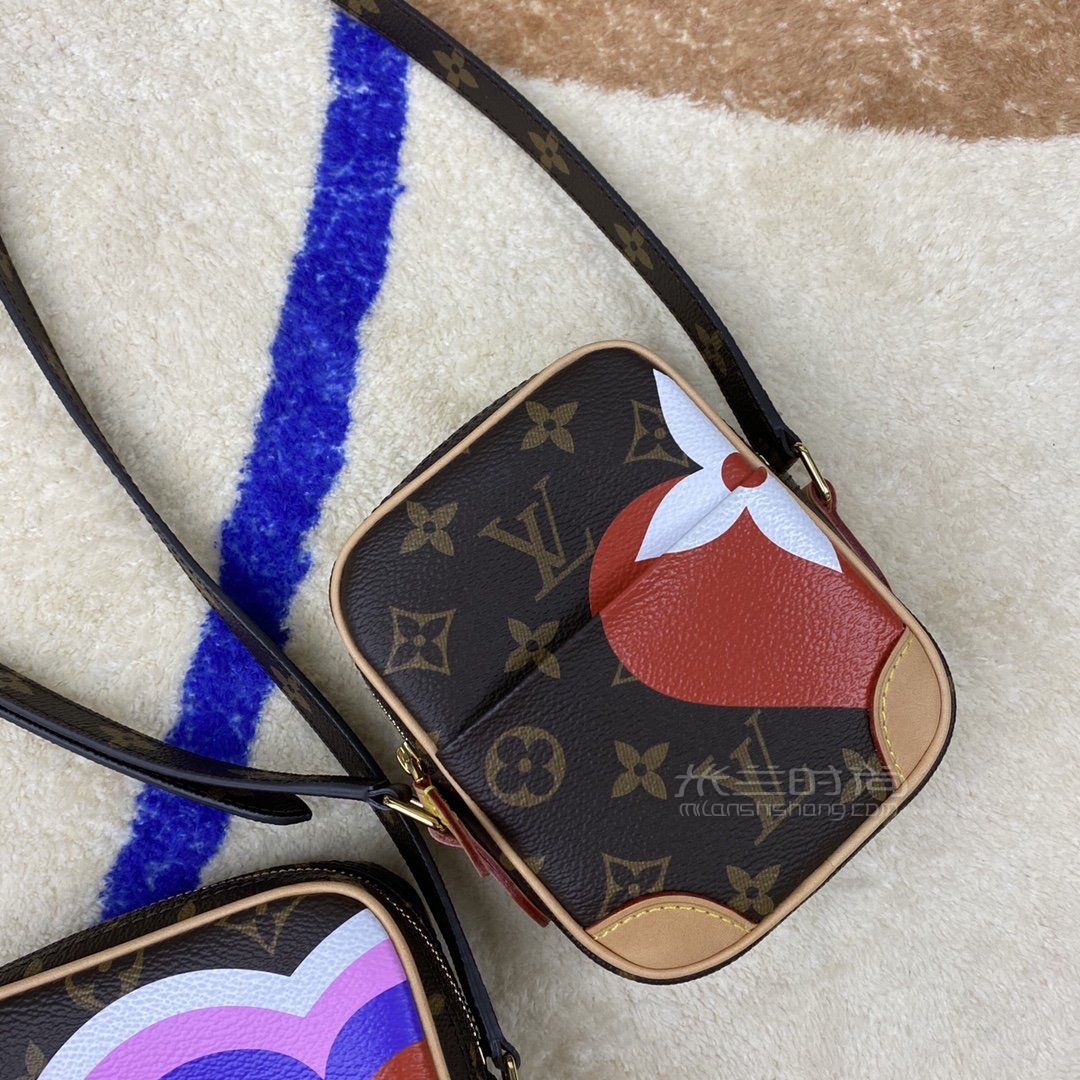 经典老花扑克牌黑桃红心41102_米兰时尚包包网