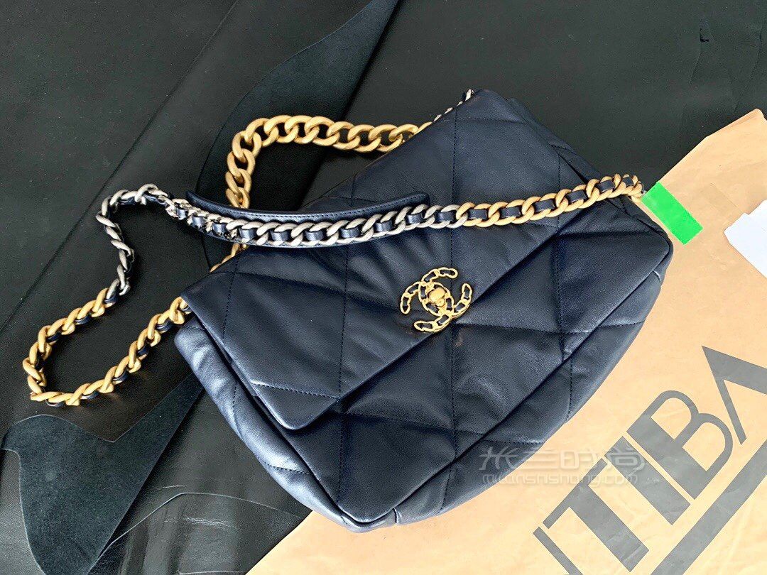 香奈儿chanel 19手袋口盖包 深蓝中号30cm链条包19bag_5