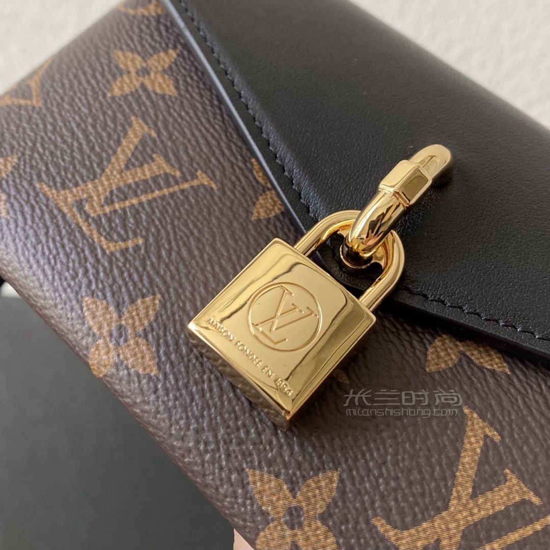 lv路易威登腋下包 padlock锁头链条包 黑色拼老花m80559 m80763_12