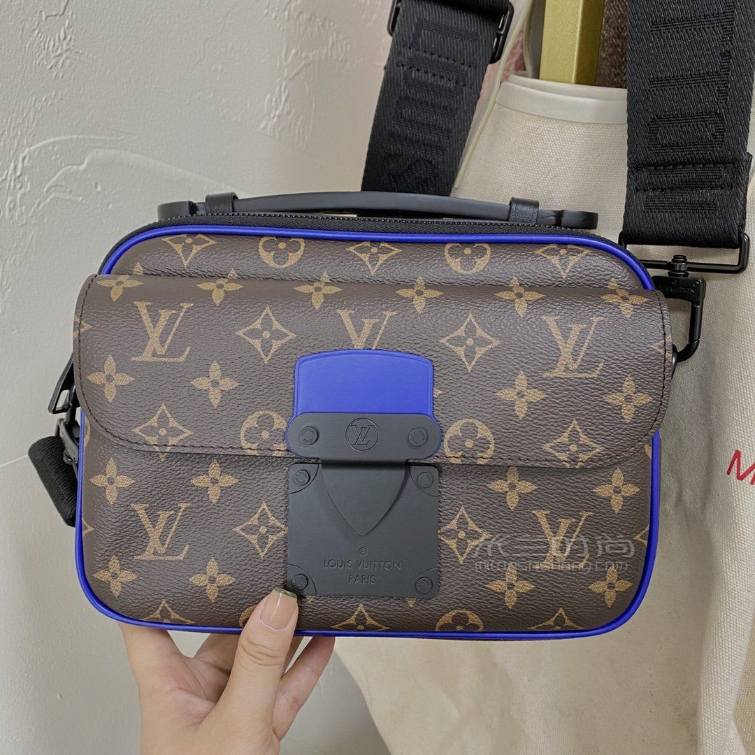 lv邮差包s lock sling男士单肩包邮差 老花帆布拼电光蓝m45863_1