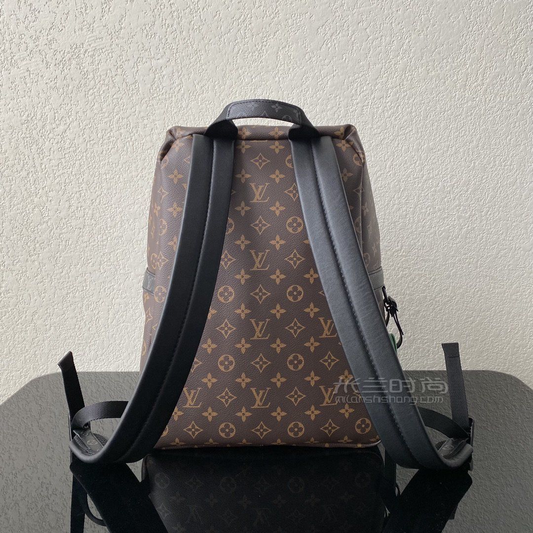 lv路易威登2021新款男士discovery 双肩包 m57965_7