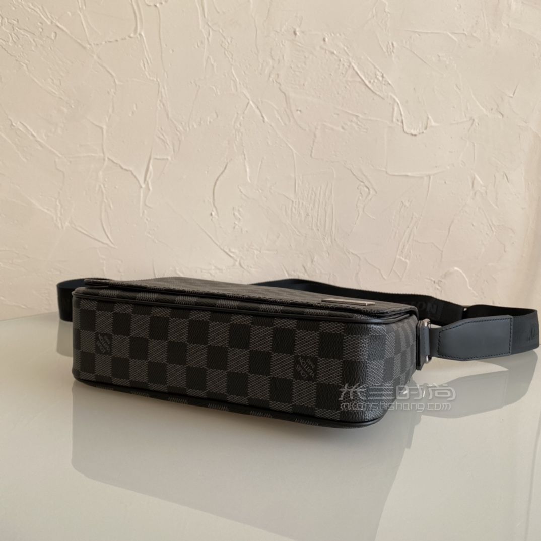 lv路易威登男士邮差包 lv男包district棋盘格斜挎包n42710_13