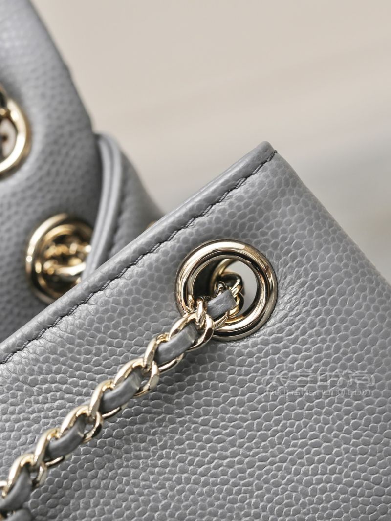 chanel 23P青蛙小书包香奈儿双肩背包AS3860大号灰色原厂Haas小牛皮鱼子酱_米兰时尚包包网