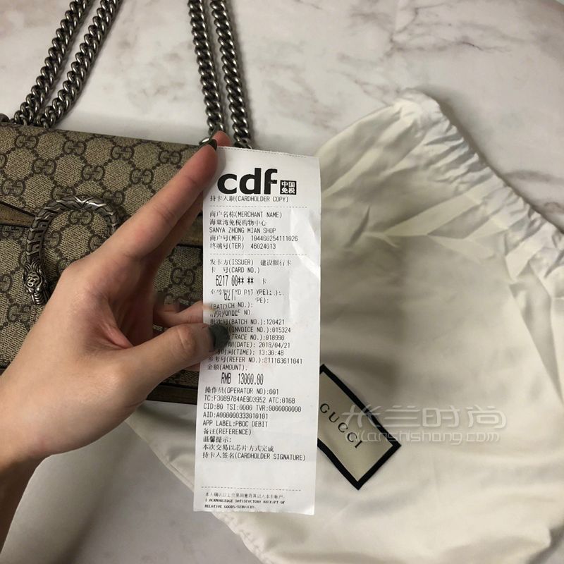 23岁家里没矿靠自己买过的奢侈品包包_时尚 (4)