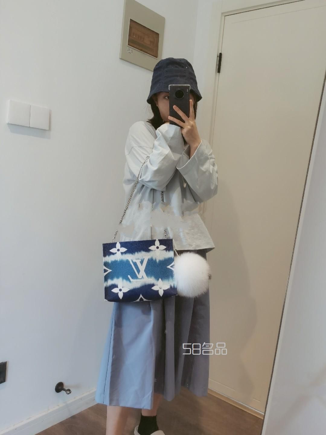 LV 夏日限定 26洗漱包,女包lv路易威登经典款_3