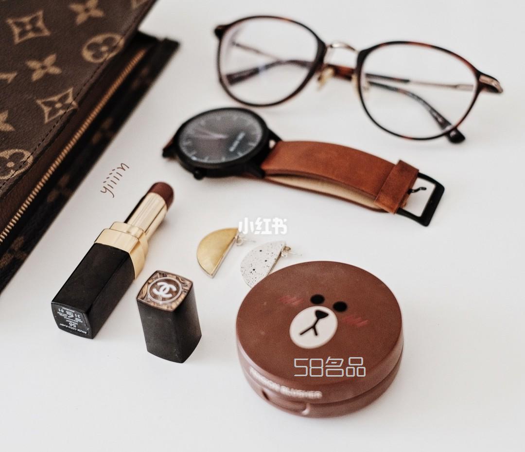what’s in my bag 翻包記  lv 洗漱包,lv饺子包的肩带有多长_5
