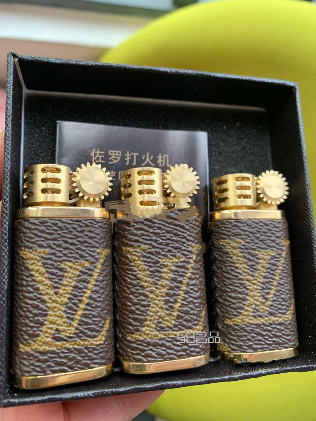 LV【正品包拆包手工品】打火机,lv五金鉴别_1