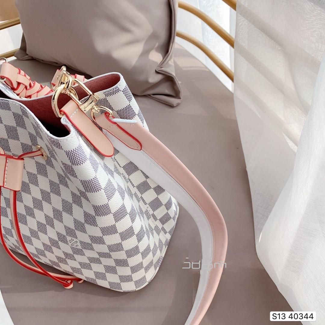 Lv 2020 神仙白格 水桶包编织手柄 樱粉肩带 美到无法无天,delvaux mini_3