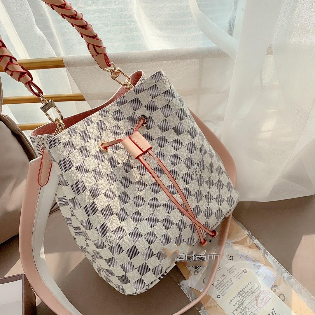Lv 2020 神仙白格 水桶包编织手柄 樱粉肩带 美到无法无天,delvaux mini_18
