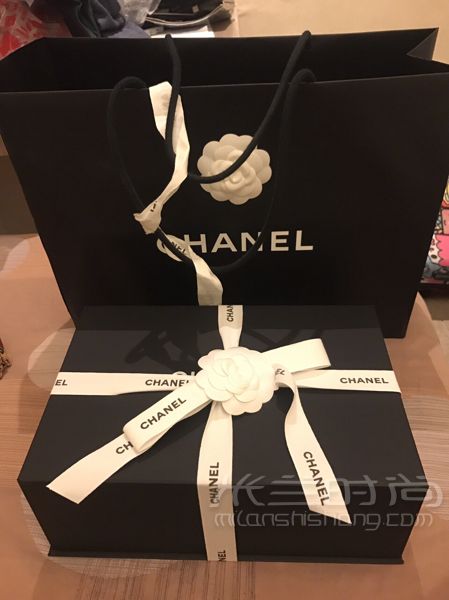 Chanel cf 中号 第一个香奈儿包包～ 5／13／2018购于海港城Chanel～_5
