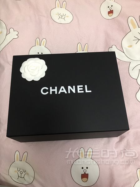 香奈儿chanel leboy中号牛皮斜条纹山形纹_2