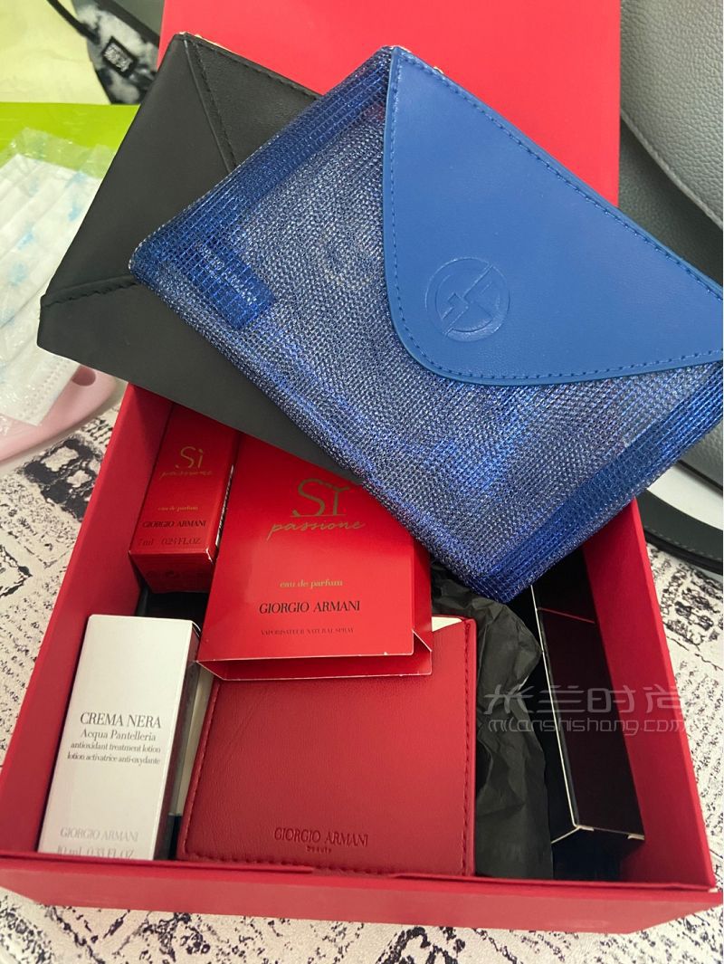 白送大礼盒 谁不爱喜欢呢-乔治阿玛尼怎么样_2