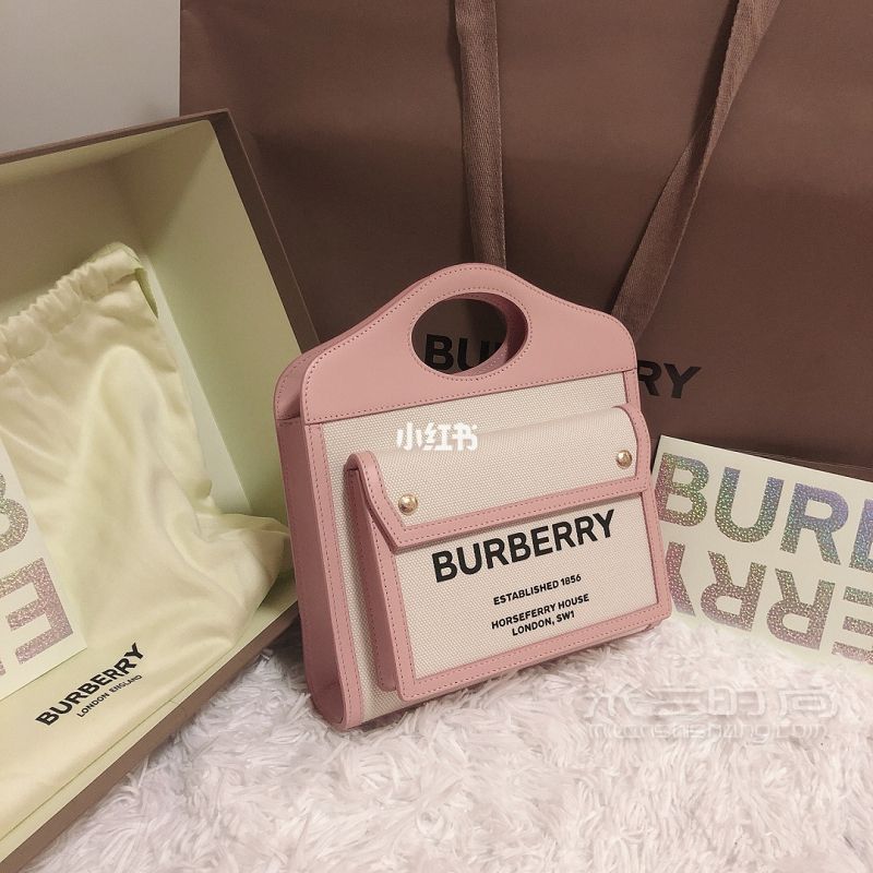 Burberry限量款邮差包 嫩粉色少女心_3