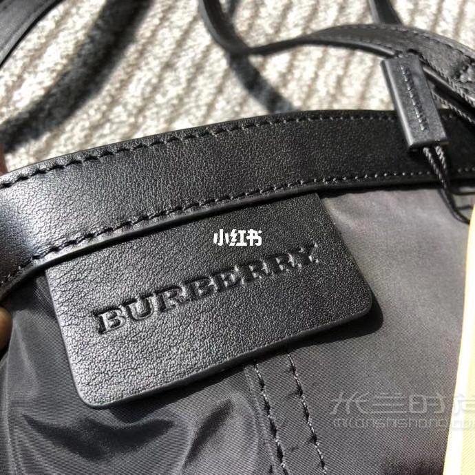 四百多的Burberry单肩包它不香吗？_4