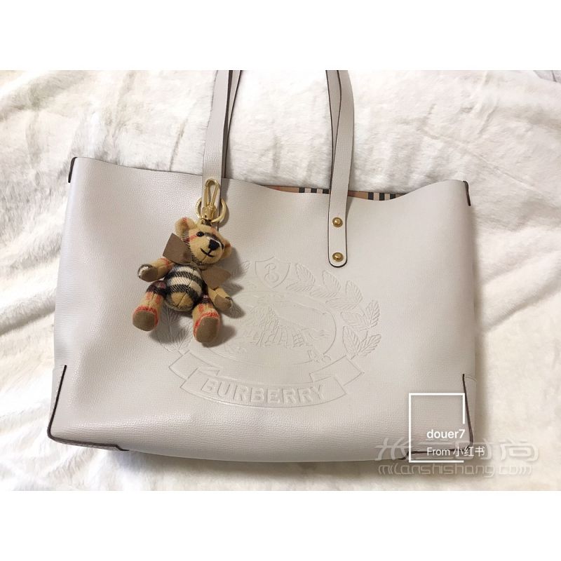 Burberry Small Embossed Crest Leather Tote-博柏利怎么样_2