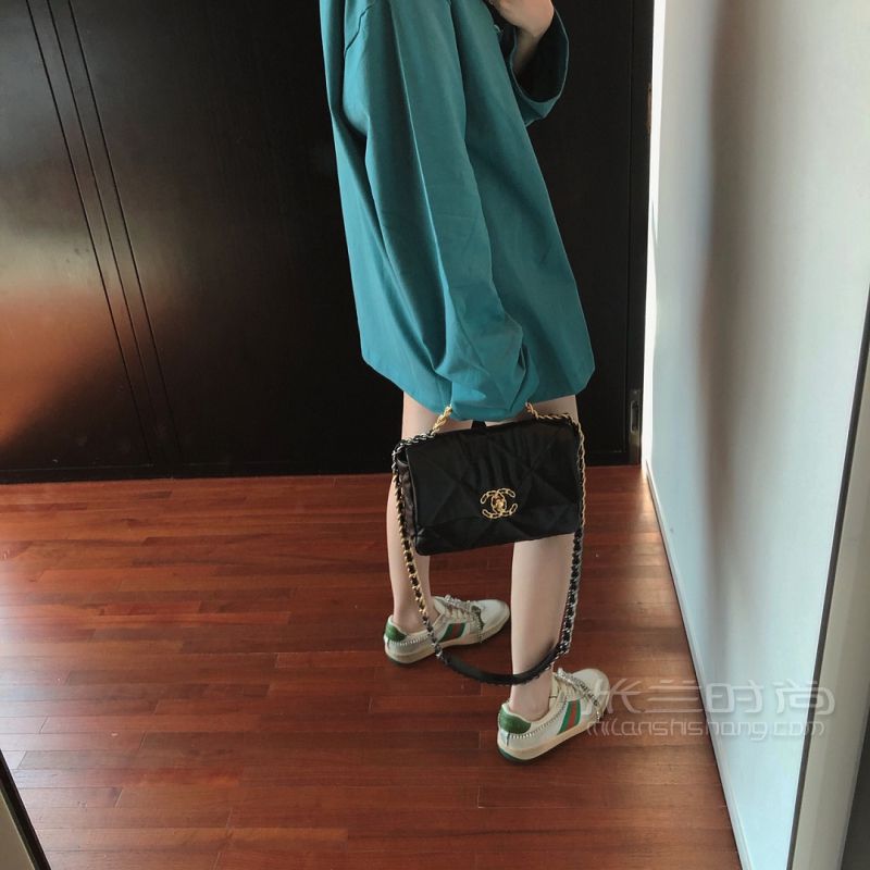 Chanel香奈儿19系列包太绝了吧！！！_8