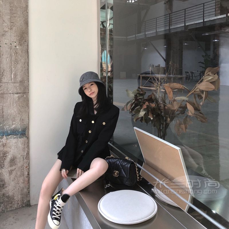 Chanel香奈儿19系列包太绝了吧！！！_7