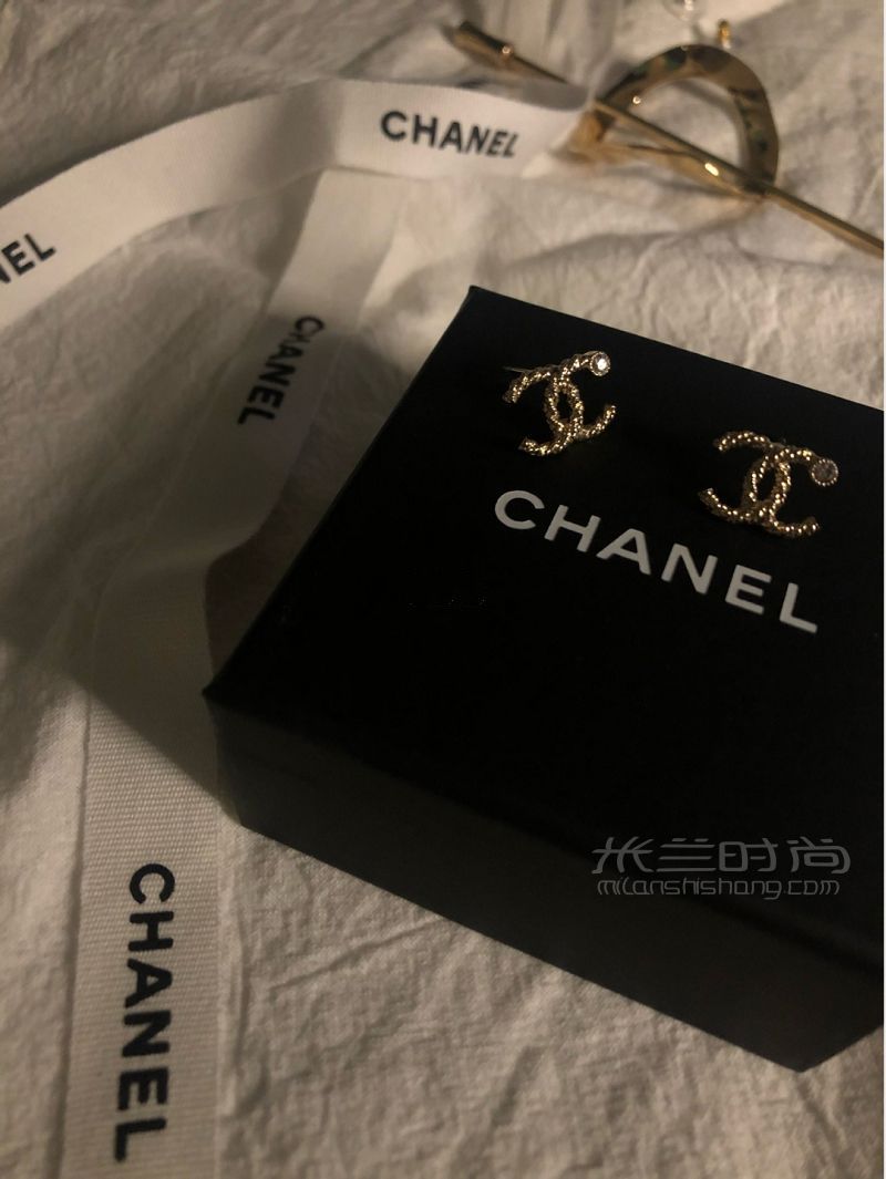 不想再买chanel满钻款耳钉_1